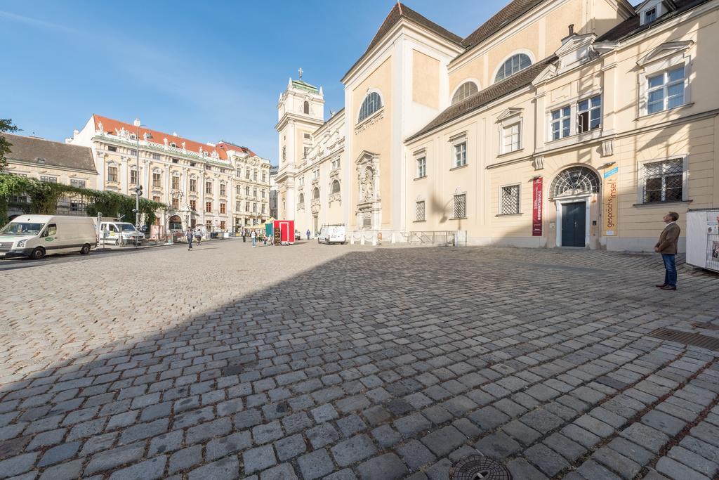 Benediktushaus Im Schottenstift Vienna Exterior photo